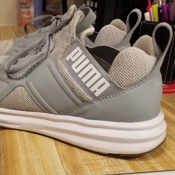 MEN'S PUMA SHOES..VERY NICE! - Picture 6 of 6